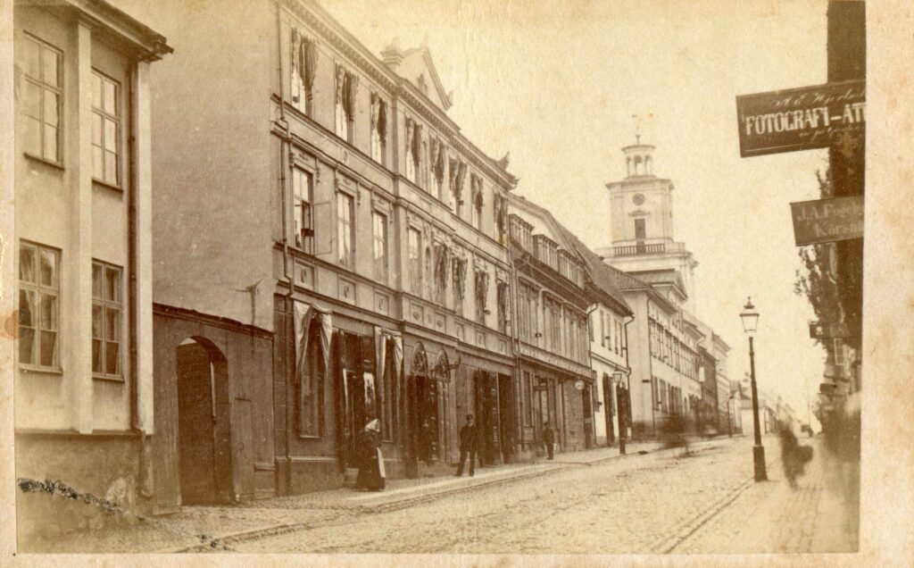 Photographie de Norrköping, drottninggatan, la maison des Kuhlman vers 1860. 